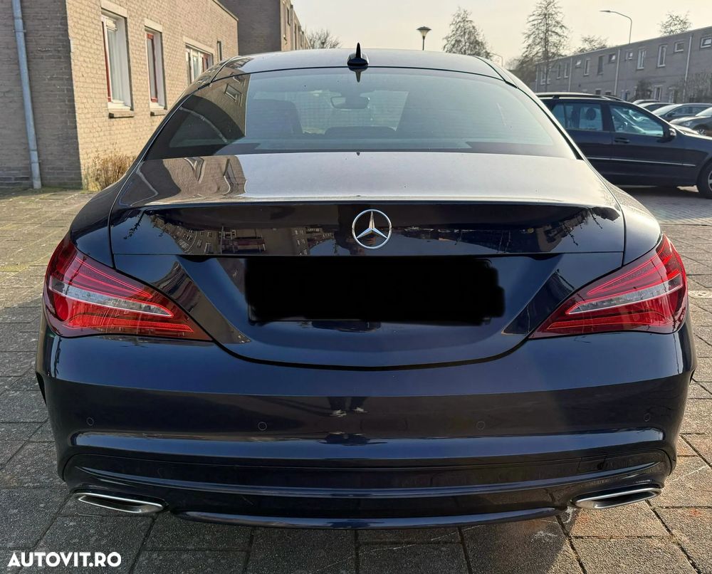 Mercedes-Benz CLA - 4