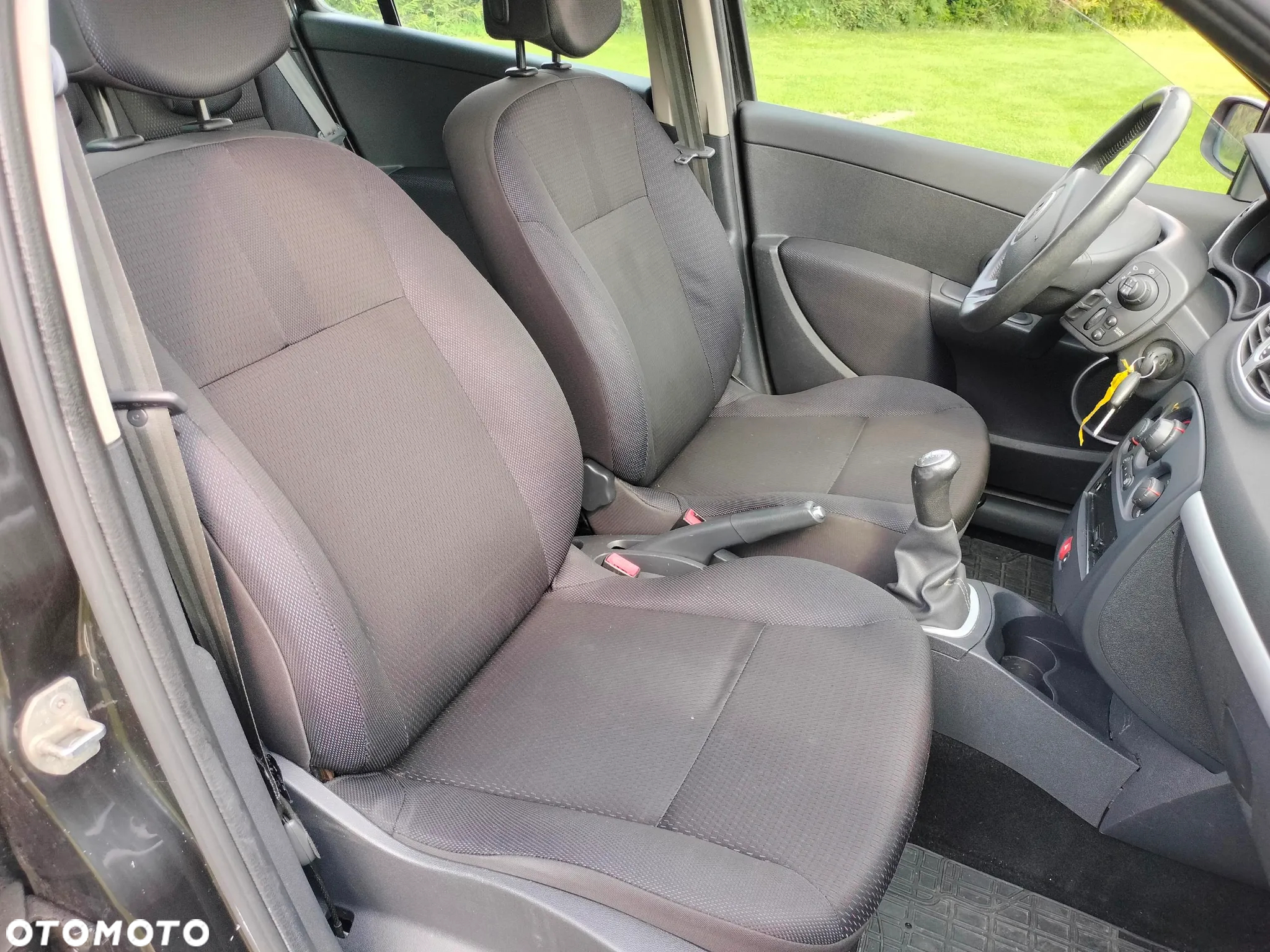 Renault Clio - 6