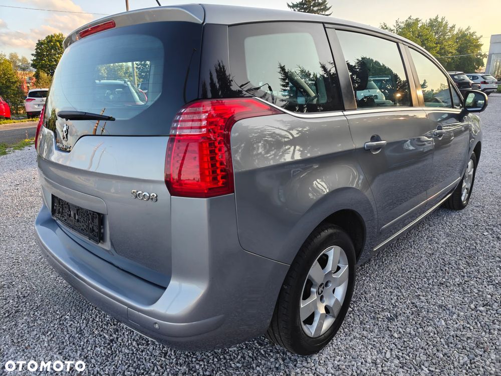 Peugeot 5008 - 34