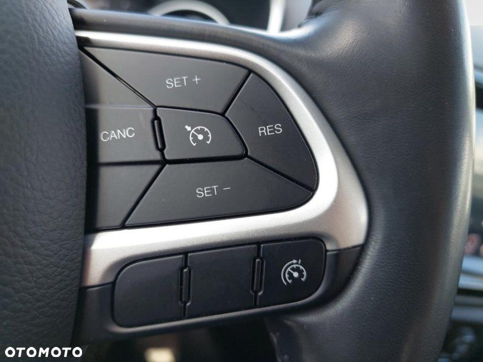 Jeep Compass - 11