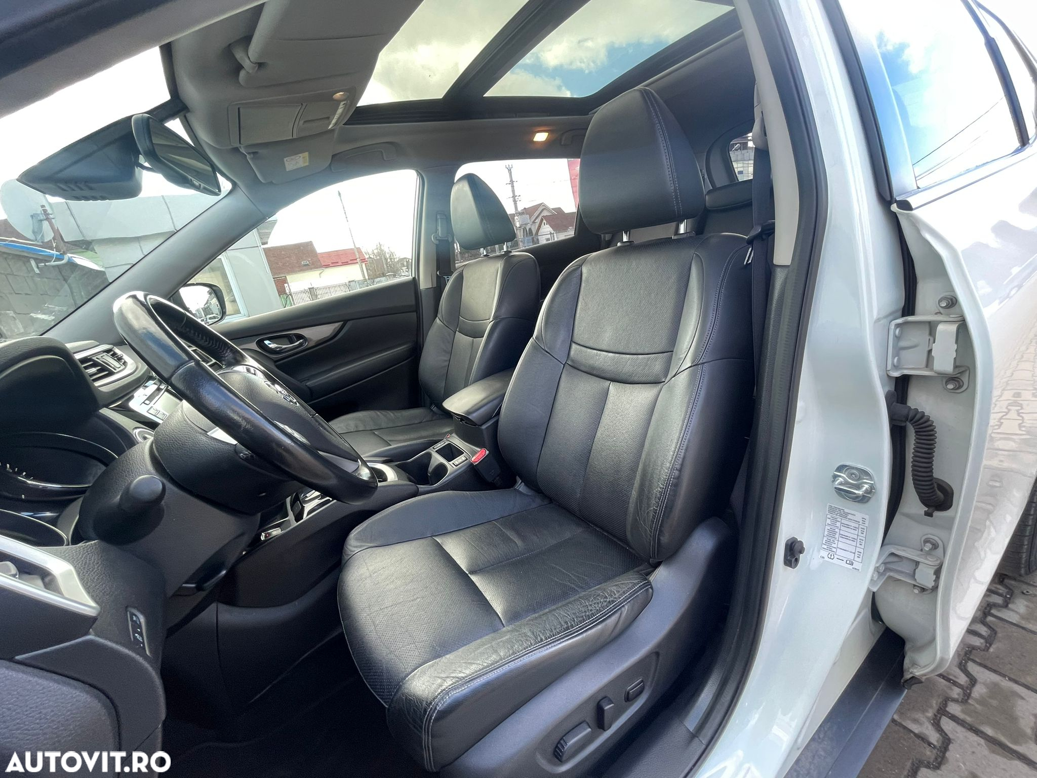 Nissan X-Trail - 15