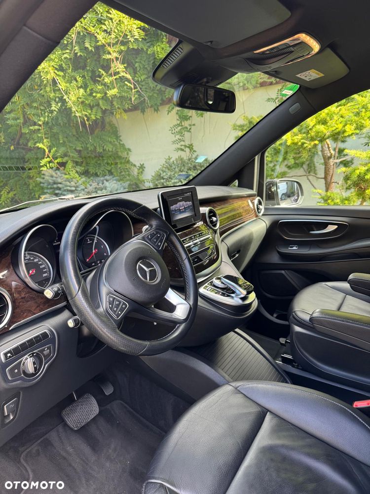 Mercedes-Benz Klasa V 220 (BlueTEC) d Avantgarde 7G-Tronic (długi) - 11