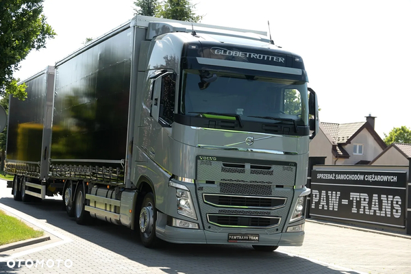 Volvo FH500///* 2019///* JEDYNE 264 TYŚ KM///* SYSTEM DOKUJĄCY WÓZKA WIDŁOWEGO///* KAMERA///* ZESTAW///* TANDEM///* 7.70+7.70///* WECON///* DACH PODNOSZONY///* STAN JAK NOWY