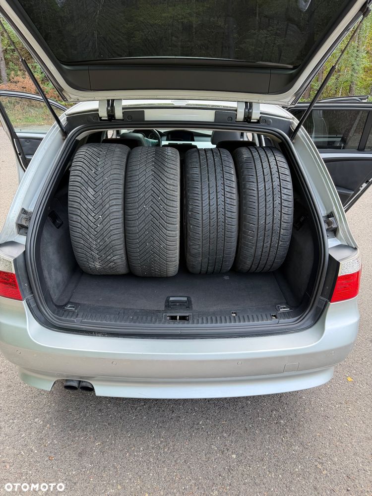 BMW Seria 5 530d xDrive - 26