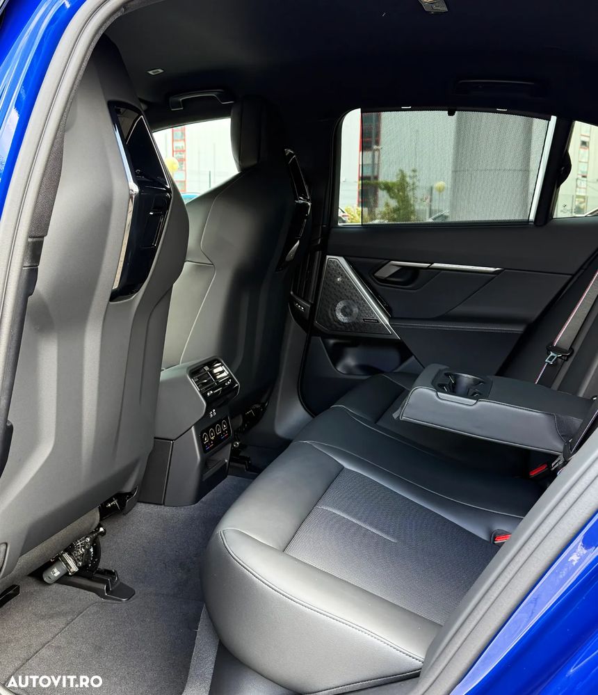 BMW M5 AT - 11