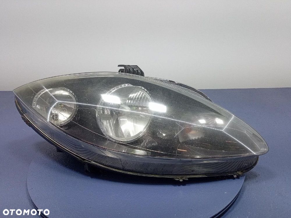 SEAT LEON II 2 05- REFLEKTOR PRAWY LAMPA PRZÓD PRAWA 5P1941006C - 1