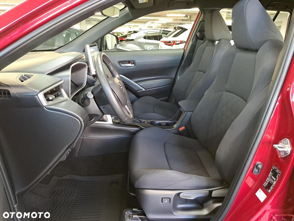 Toyota Corolla Cross - 23