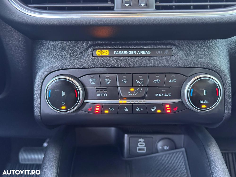 Ford Kuga 2.5 Duratec FHEV AWD Vignale - 19