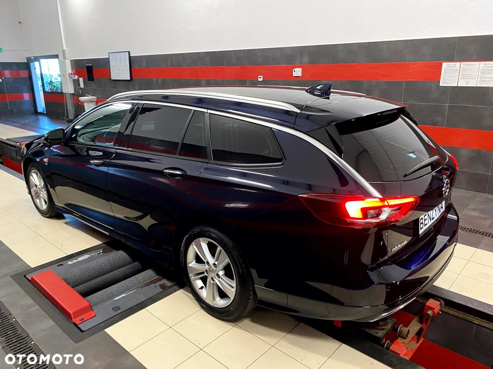 Opel Insignia 1.5 T GPF Ultimate S&S - 12