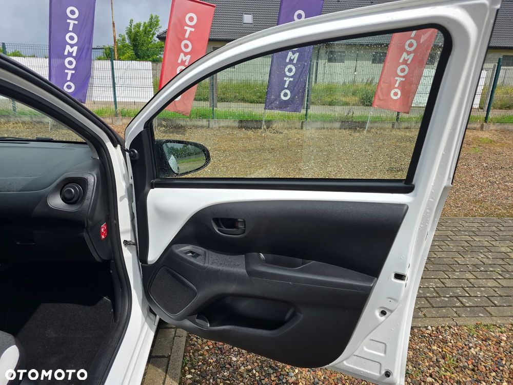 Citroën C1 VTi 72 S&S FEEL - 12