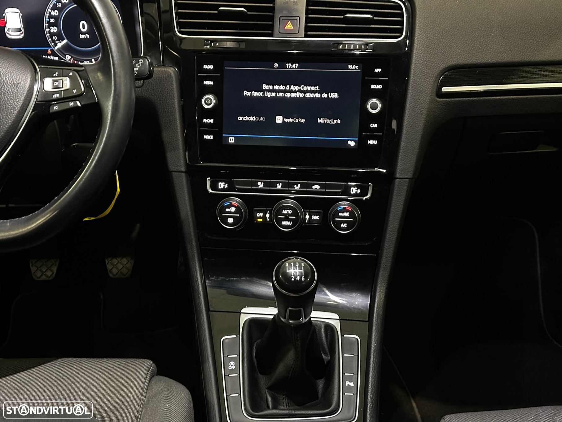 VW Golf 1.0 TSI Trendline Pack - 18