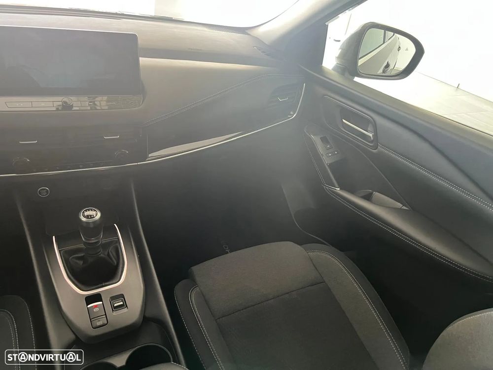 Nissan Qashqai 1.3 DIG-T N-Connecta LED - 15