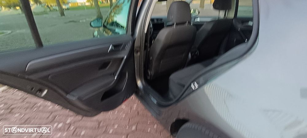 VW e-Golf AC/DC - 14