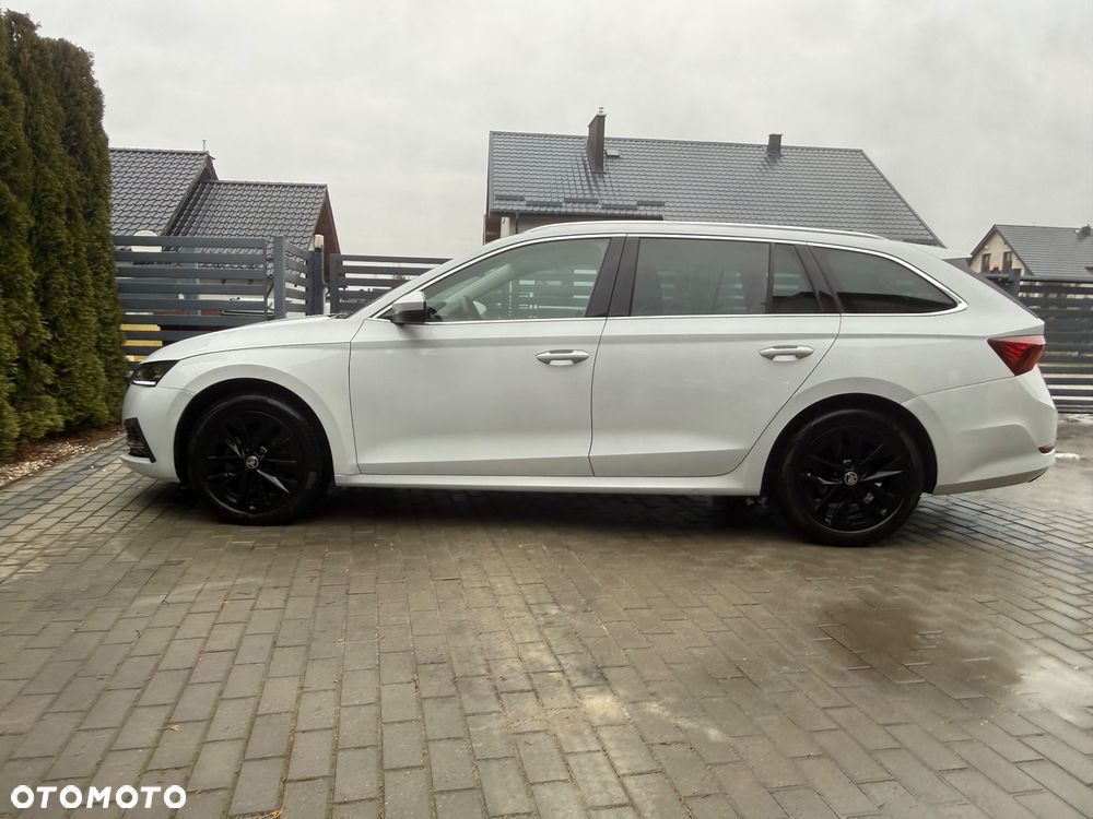 Skoda Octavia 2.0 TDI DSG Style - 2