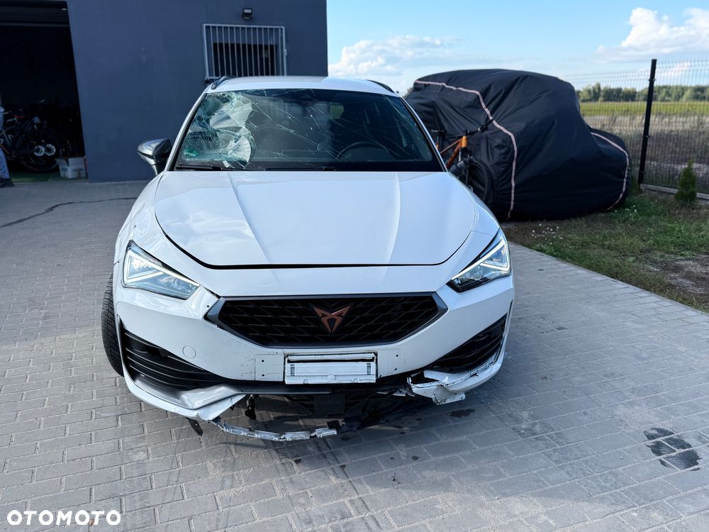 Cupra Leon 1.4 e-Hybrid PHEV DSG - 3