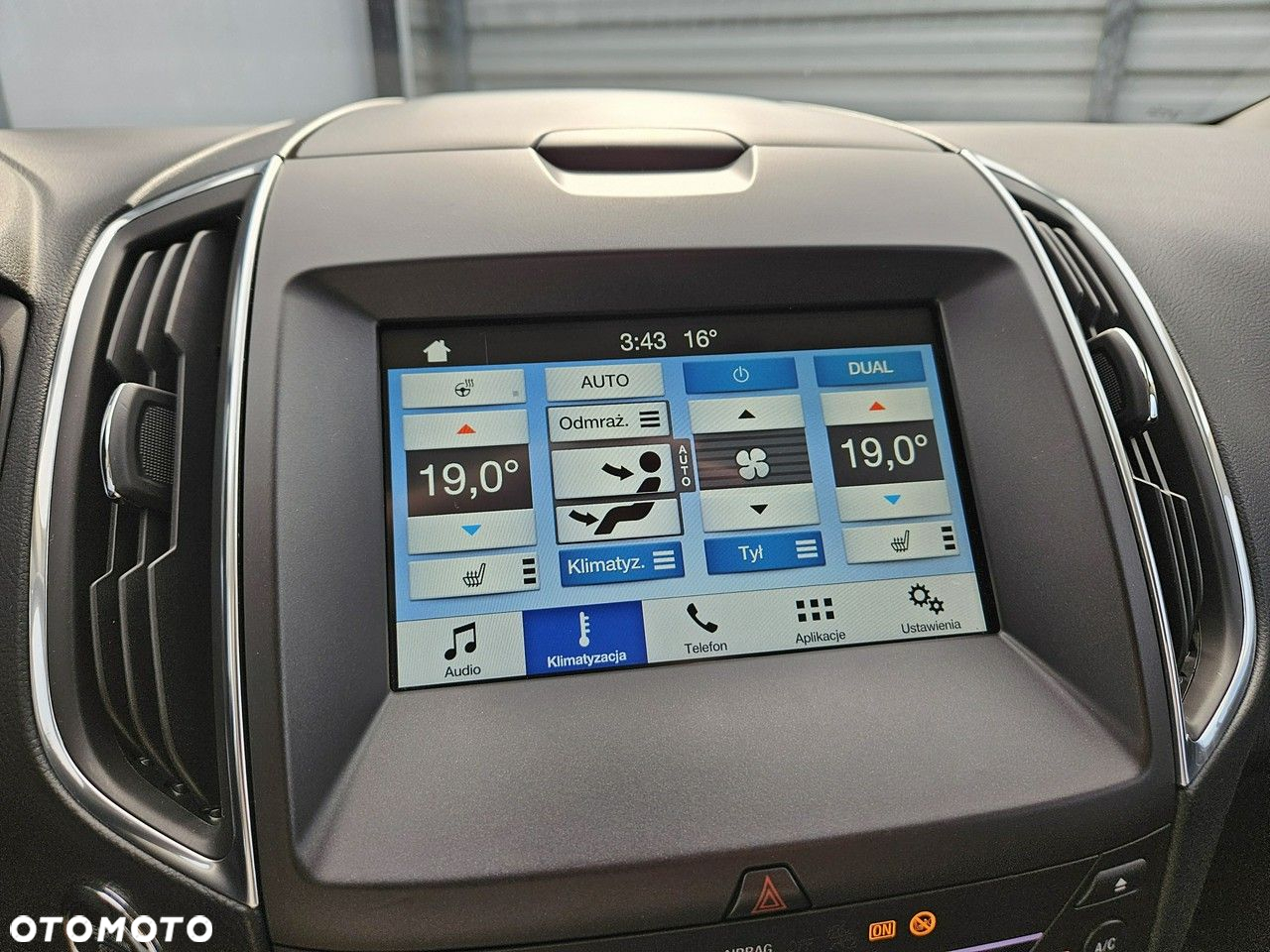 Ford Galaxy 1.5 EcoBoost Start-Stopp Titanium - 33