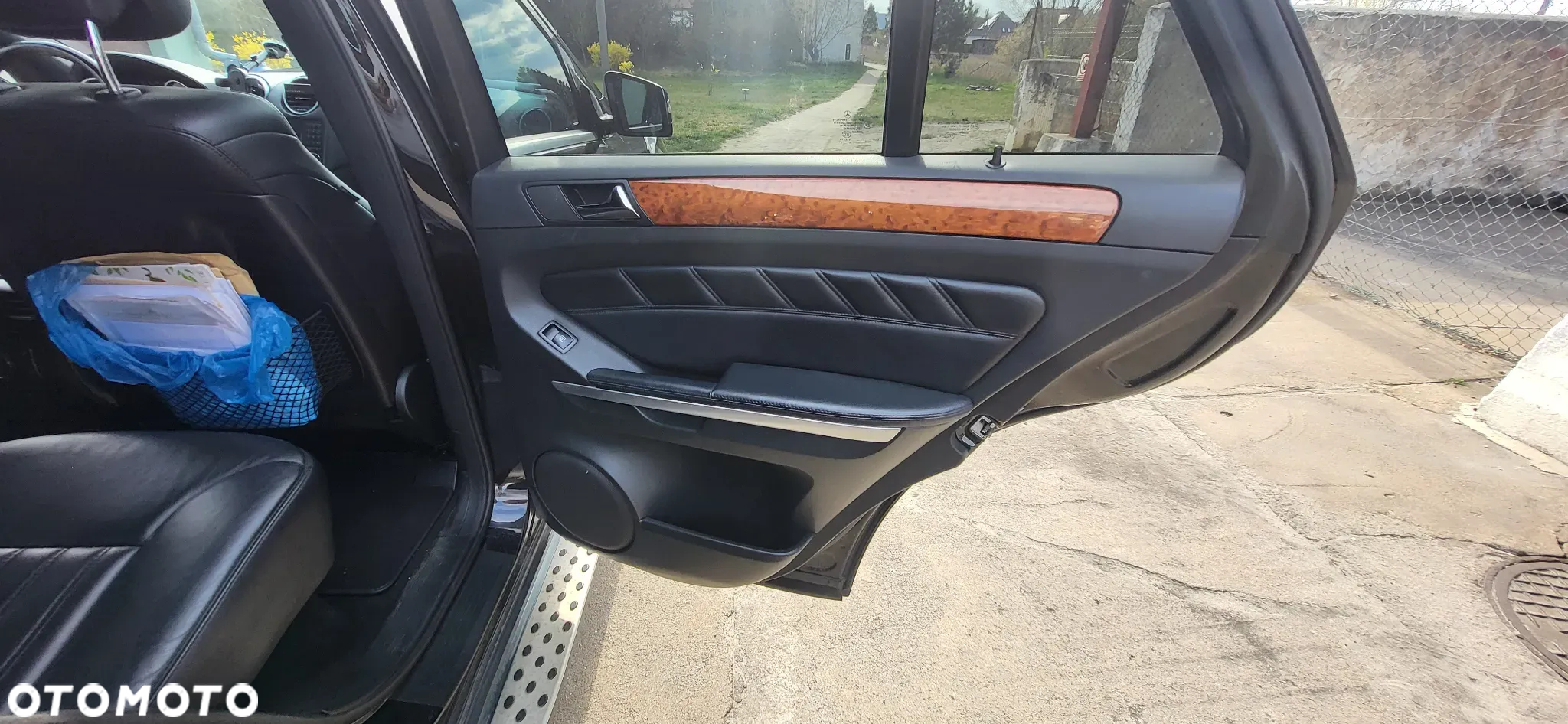 Mercedes-Benz ML 500 4-Matic - 15