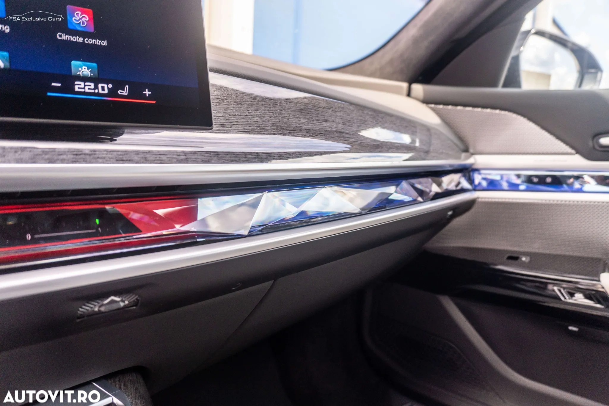BMW M7 M760e xDrive - 26