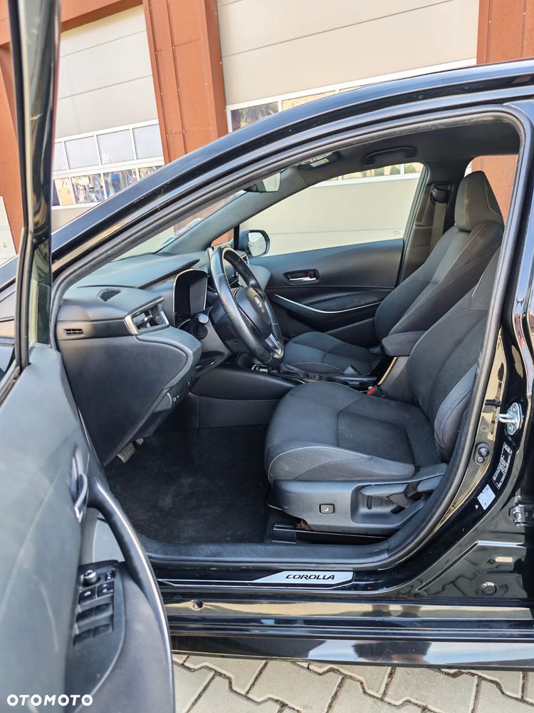 Toyota Corolla 1.8 Hybrid GPF Comfort - 25
