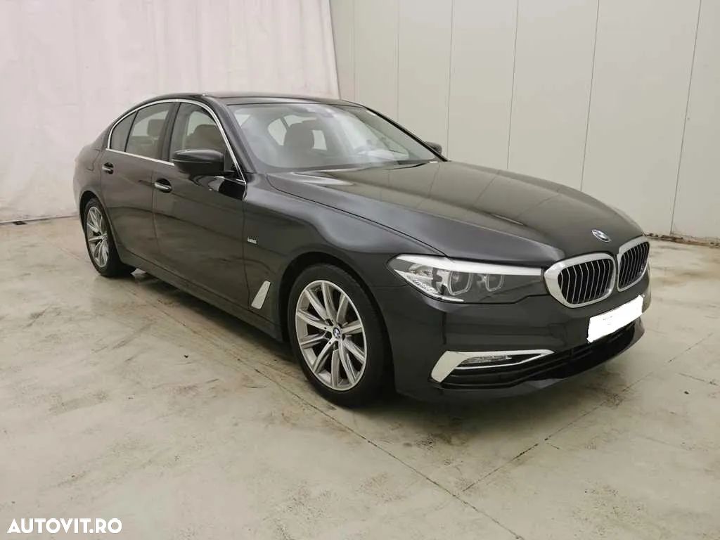 BMW Seria 5 520d AT - 1