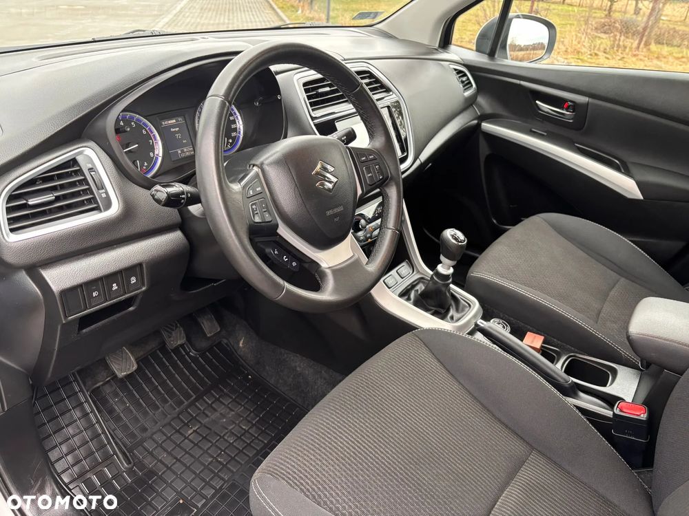 Suzuki SX4 - 17