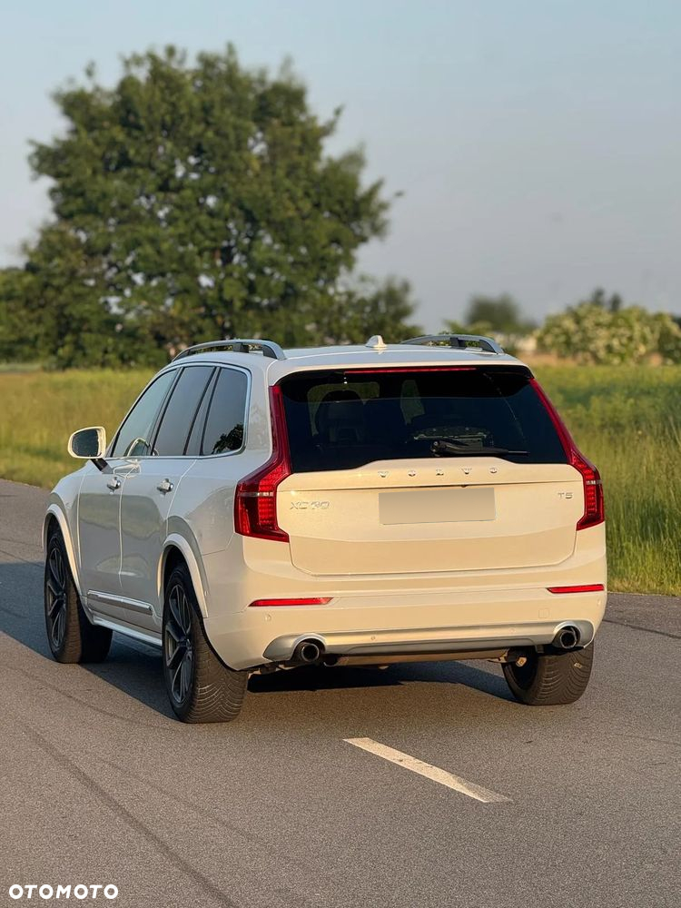 Volvo XC 90 T5 AWD Inscription 7os - 12