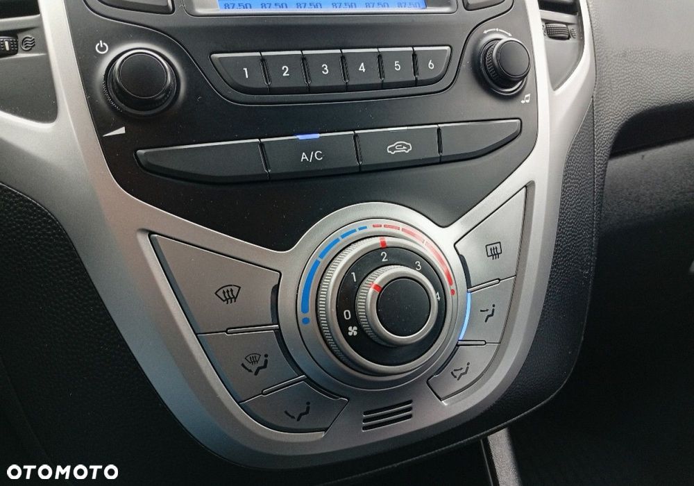 Hyundai ix20 - 26
