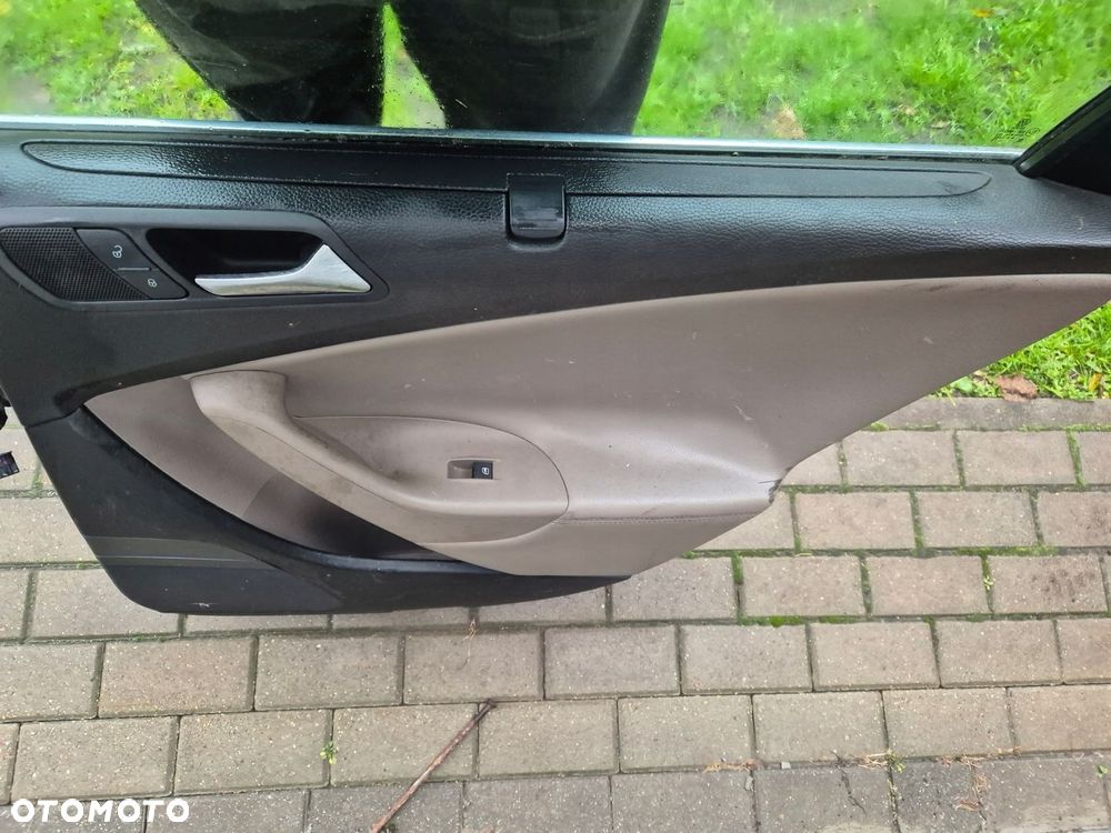 DRZWI KOMPLETNE VW PASSAT B6 KOMBI PRAWY TYŁ - 3