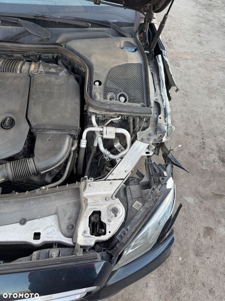 Mercedes-Benz Klasa E 220 d 4Matic All-Terrain 9G-TRONIC Avantgarde - 27