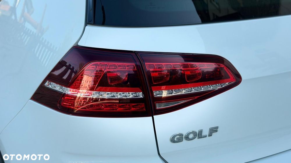 Volkswagen Golf 1.4 TSI BlueMotion Technology DSG Highline - 25