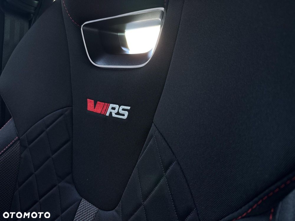 Skoda Octavia 2.0 TDI RS DSG - 34