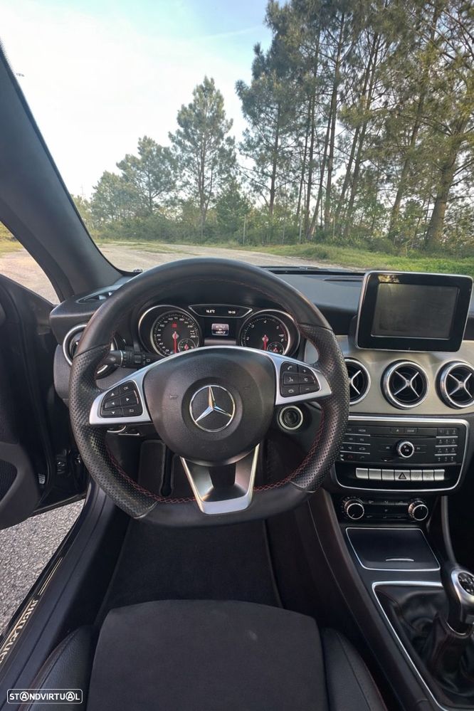 Mercedes-Benz CLA 180 d Shooting Brake AMG Line - 15