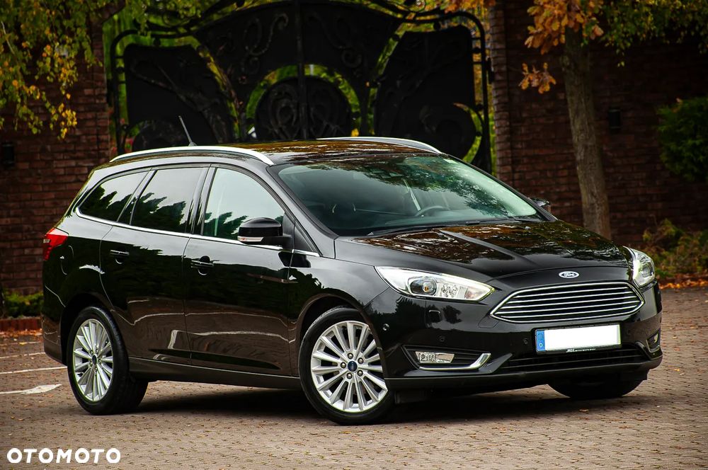 Ford Focus 1.5 EcoBoost Titanium ASS - 4