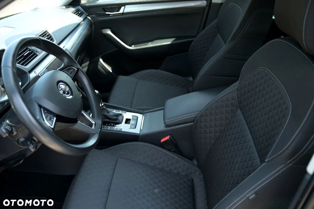 Skoda Superb 2.0 TDI DSG Ambition - 21