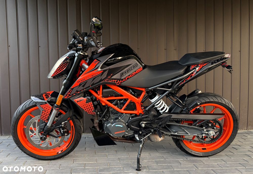 KTM Duke 125 - 8