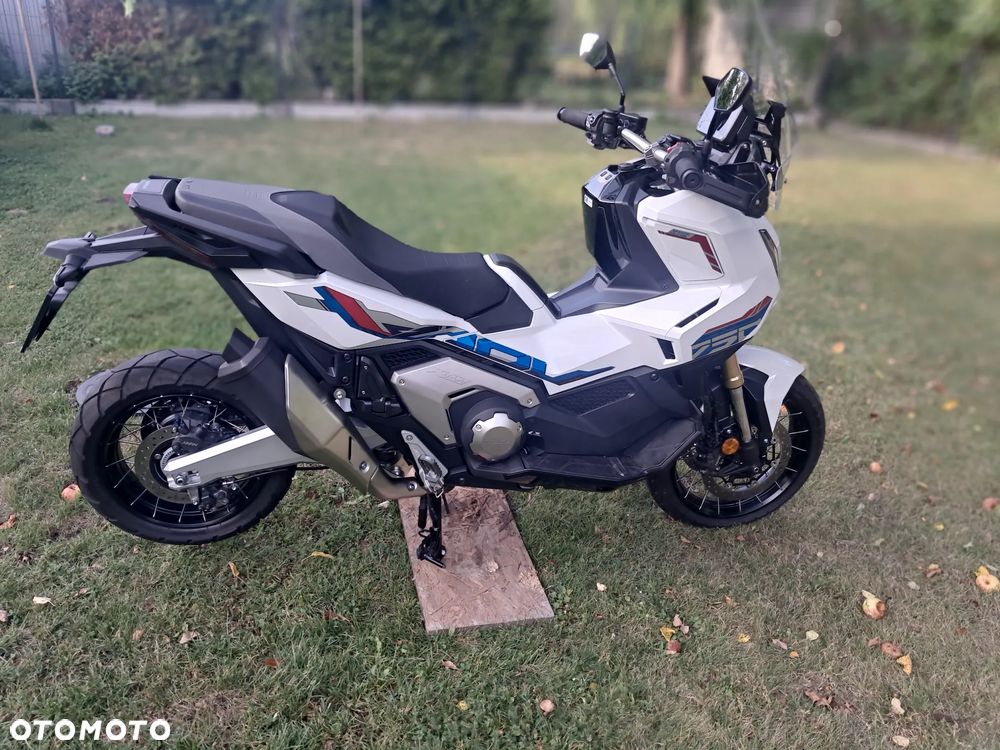 Honda X-ADV - 1
