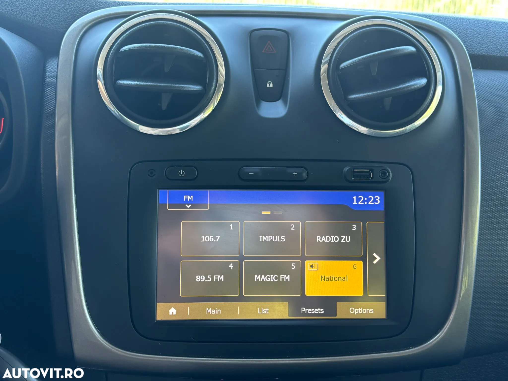 Dacia Logan MCV 0.9 TCe 90 CP Prestige - 22