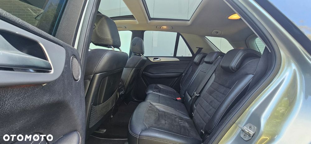 Mercedes-Benz ML 250 BlueTec 4-Matic - 22