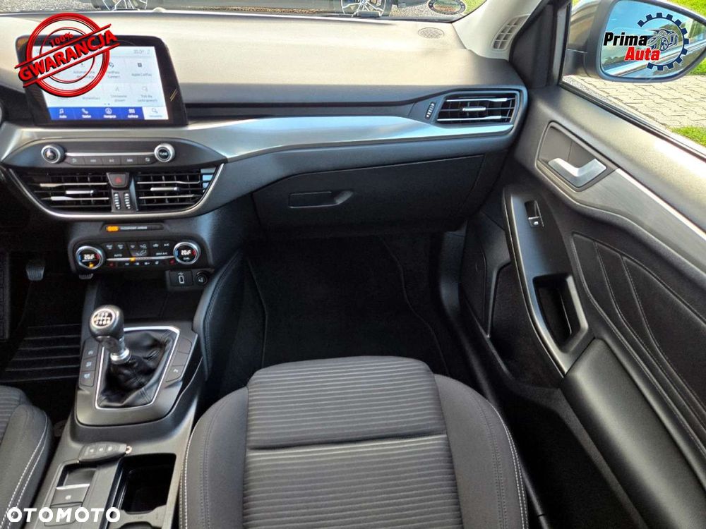Ford Focus - 25