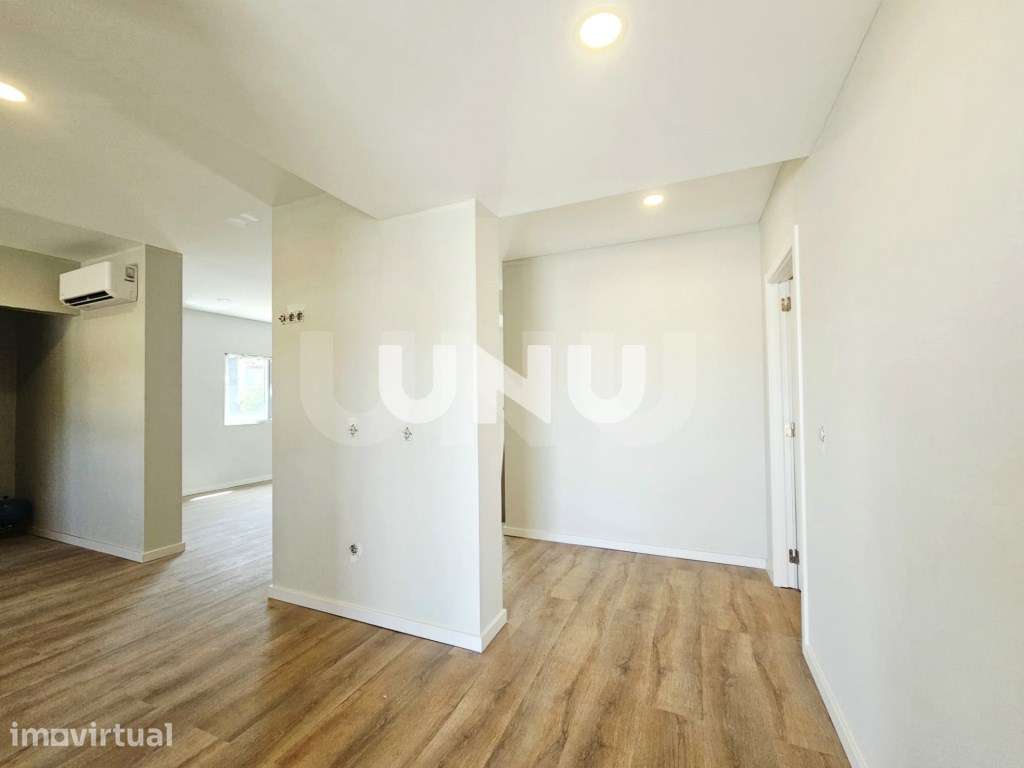 Apartamento T3 - Fantástico Espaço Exterior - Grande imagem: 4/21