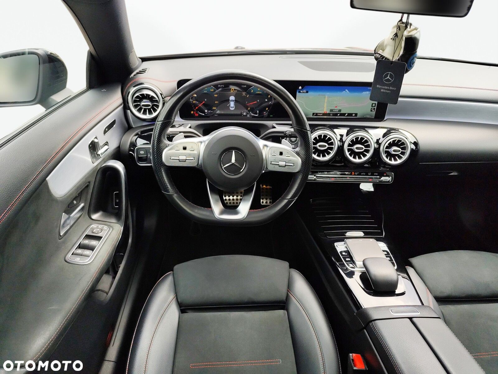 Mercedes-Benz CLA - 15