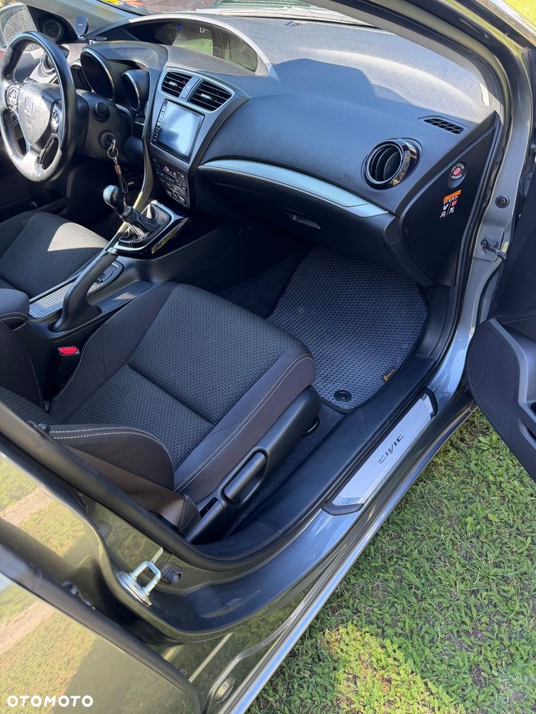Honda Civic 1.8 Elegance (ADAS / Connect+) - 15