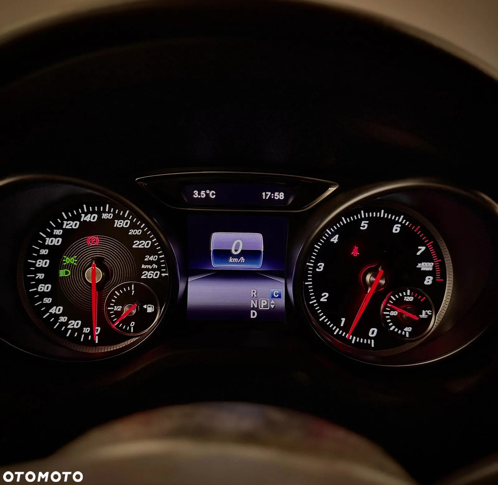Mercedes-Benz CLA 250 4-Matic Sport - 12