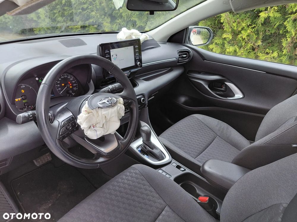 Toyota Yaris - 15