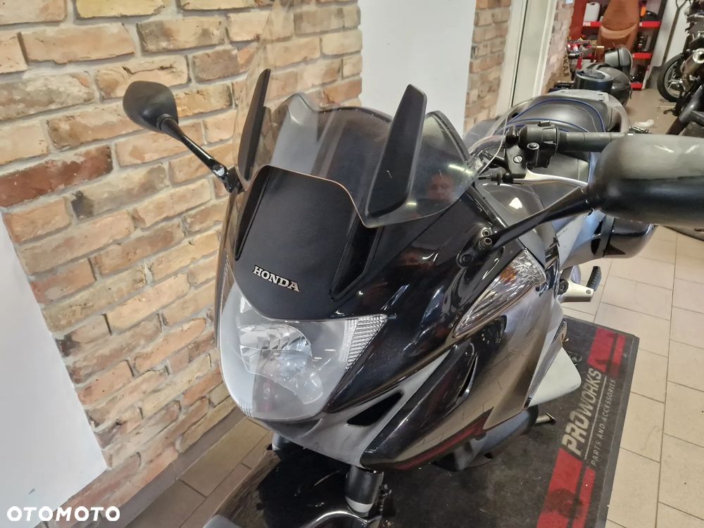 Honda Deauville - 23