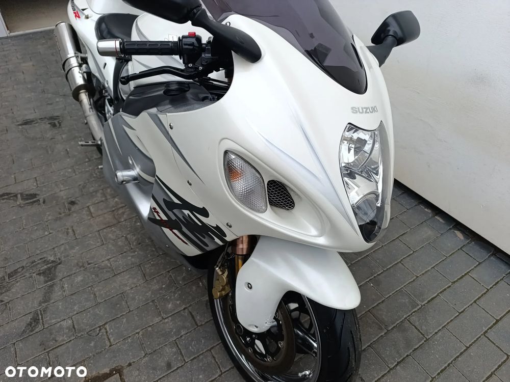Suzuki GSX-R - 32