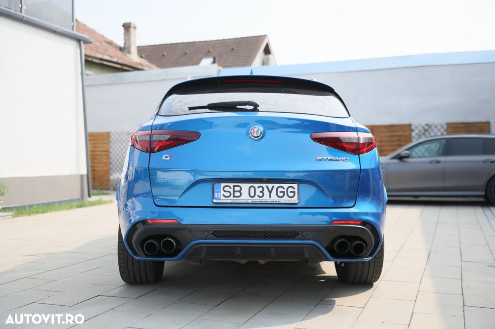 Alfa Romeo Stelvio V6 2.9 Bi-Turbo AT8-Q4 Quadrifoglio - 20