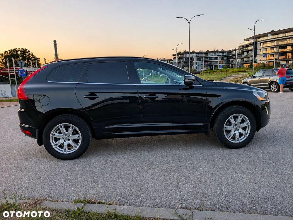 Volvo XC 60 D4 AWD Kinetic - 6