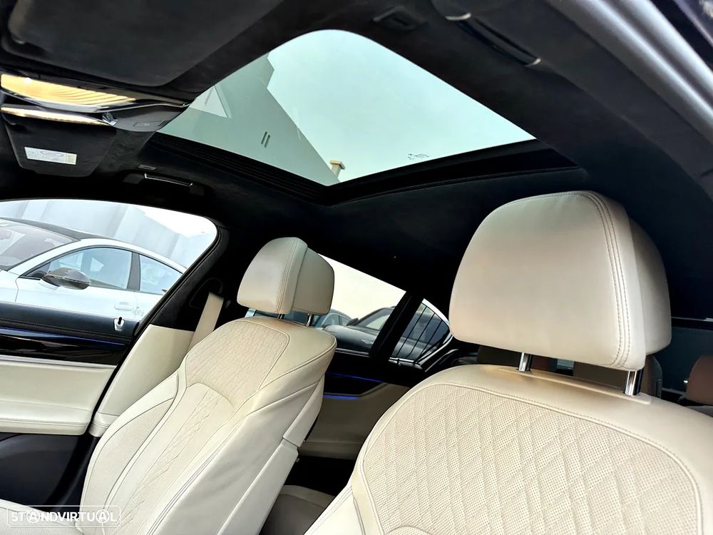 BMW 730 d Pack M - 28