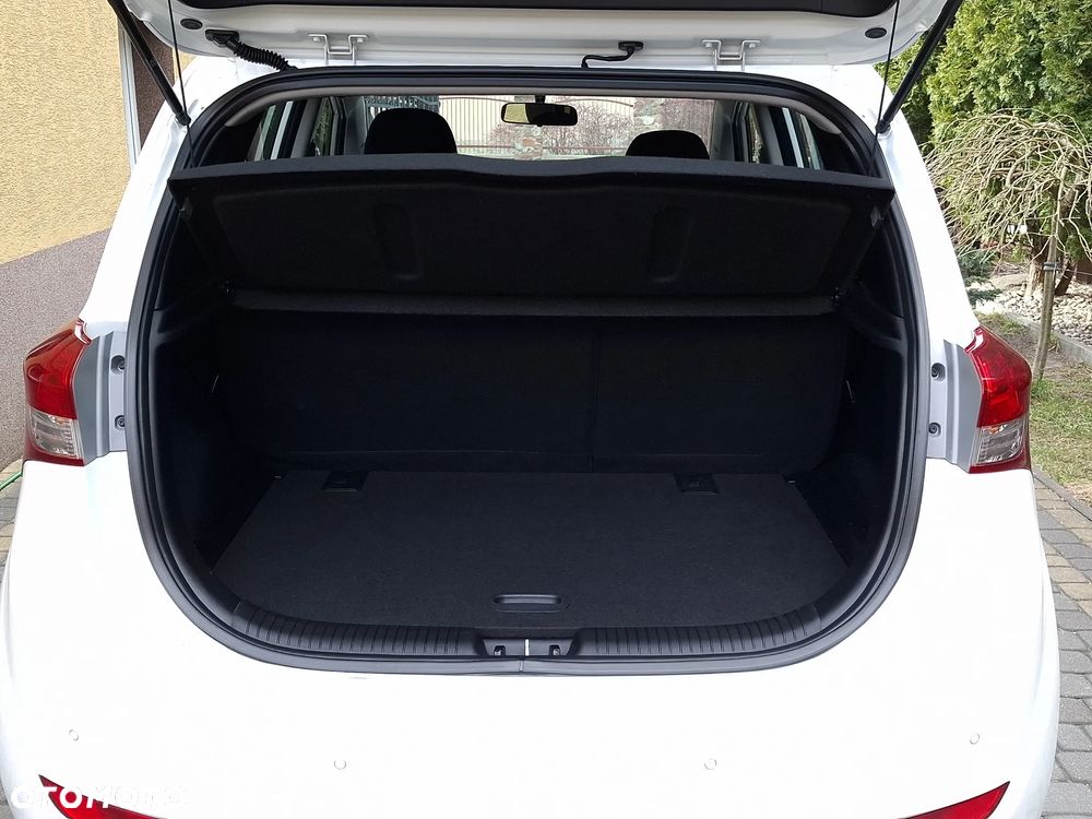 Hyundai ix20 1.4 blue YES Gold - 14